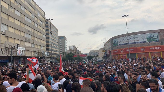 السفارة المصرية في لبنان تدعو مواطنيها لتفادي مناطق التجمعات والتظاهرات 