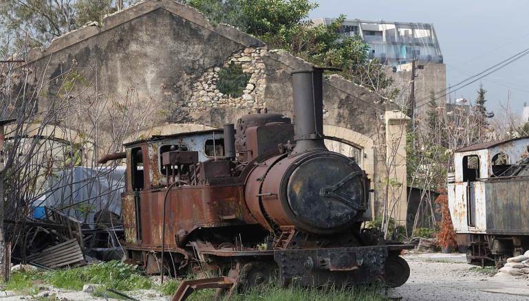 الصين دخلت على الخط...خطط لإعادة تفعيل سكة الحديد التي تربط بيروت بطرابلس واستثمارات ستخلق 5 الاف فرصة عمل