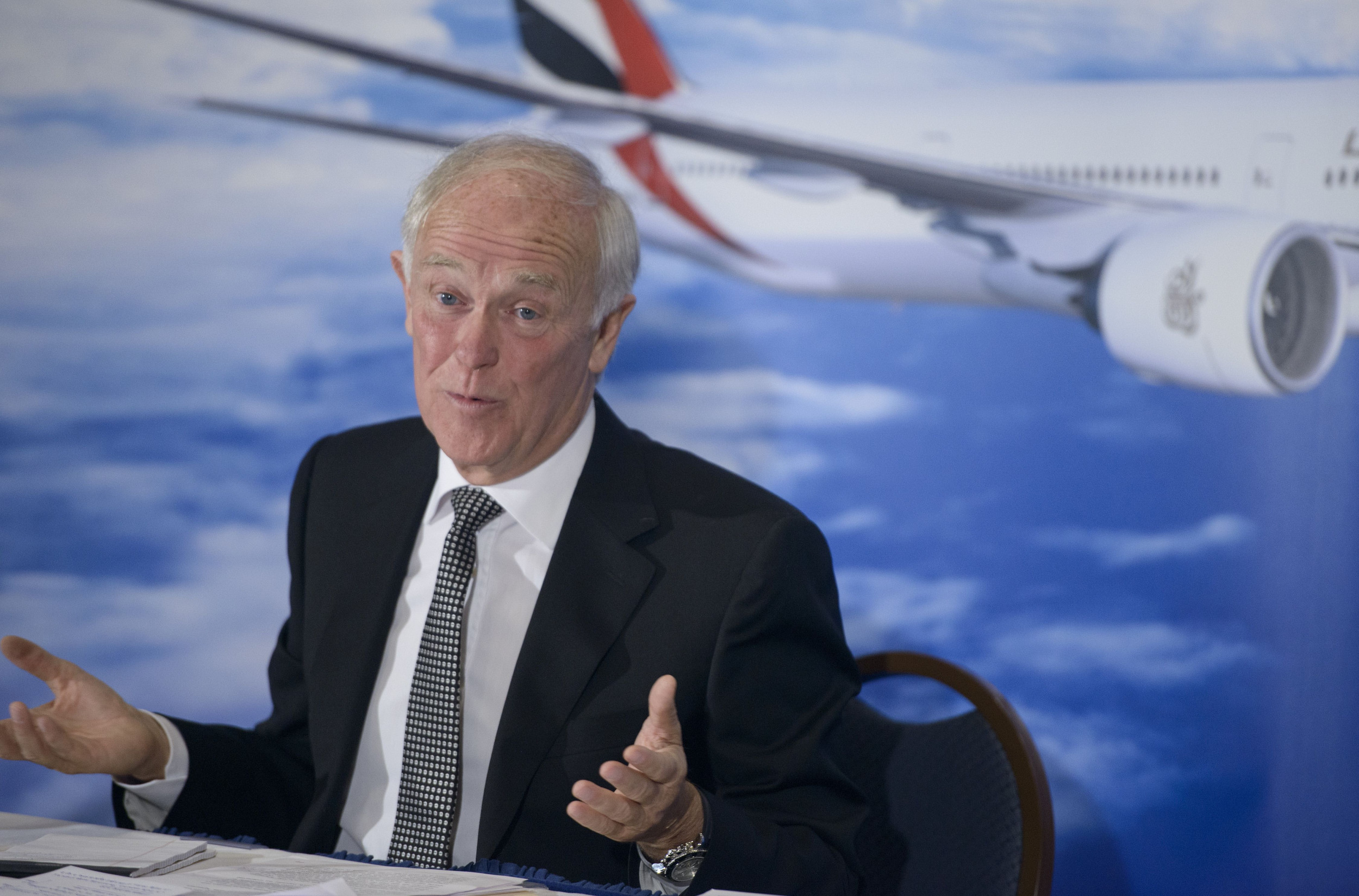 رئيس طيران الإمارات تيم كلارك: قطاع الطيران قد يعود نسبياً إلى وضعه الطبيعي عام 2021!