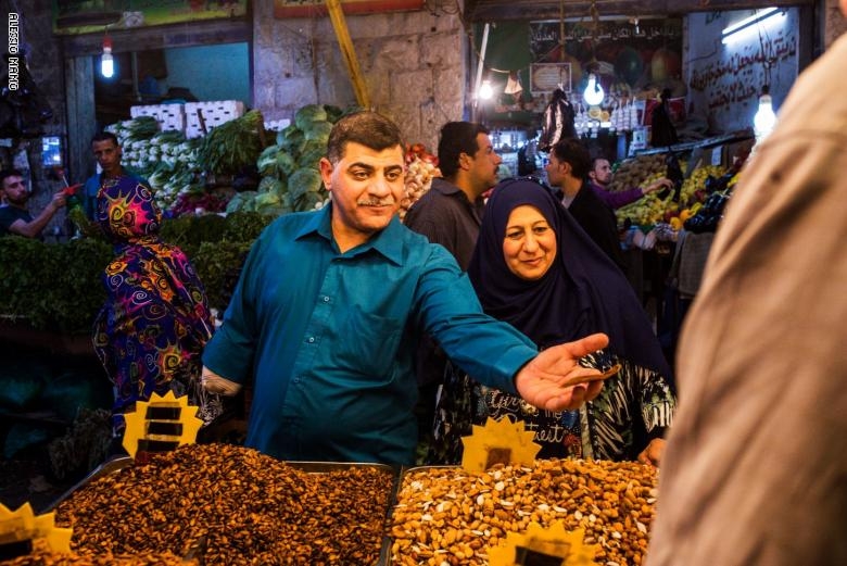 بالصور/ مستشفى &quot;كل الحروب&quot; يجمع ضحايا حروب الشرق الأوسط تحت سقف واحد في الأردن 