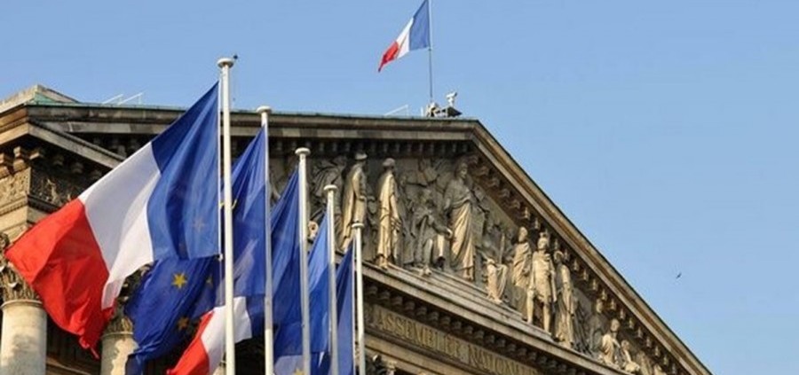 الخارجية الفرنسية: باريس ستستضيف مؤتمرًا دوليًا بشأن لبنان في 11 كانون الاول والهدف الدفع باتجاه حكومة جديدة لتحسين الوضع الاقتصادي