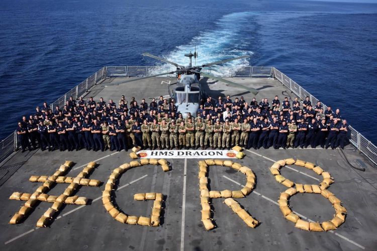 لبنان ينتظر وصول المدمرة البريطانية &quot;HMS Dragon&quot;...ستصل بيروت للمرة الأولى في إطار التعاون العسكري للتدريب مع البحرية اللبنانية