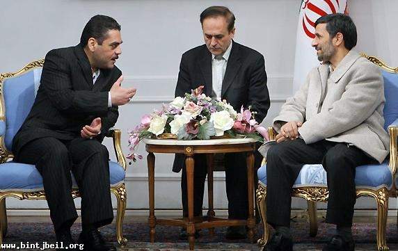 أحمدي نجاد: حزب الله والشعب اللبناني سراج يضيء سماء المنطقة 