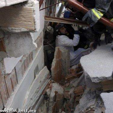 الزلزال الذي ضرب وسط ايطاليا يوقع 50 قتيلا والأنباء تفيد أن الحصيلة مرجحة للارتفاع
