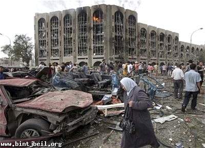 يوم دام آخر في بغداد يحصد اكثر من 700 قتيل وجريح