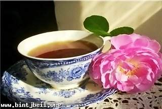 8 أكواب شاي يوميا تحمي من أمراض القلب 