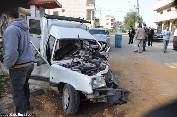 حادث سير مروع على طريق الدورة