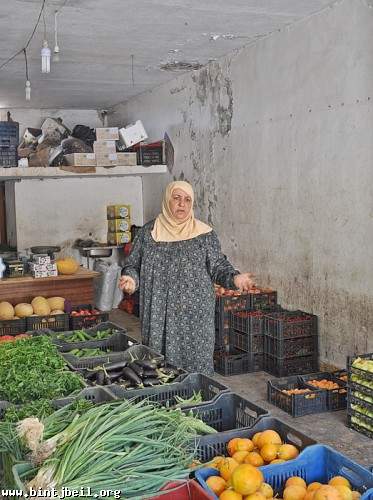  سرقة 800 الف ليرة من محل للخضار في بنت جبيل 