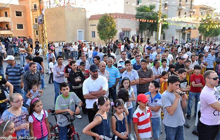 افتتاح مهرجان التسوق و السياحة في بنت جبيل