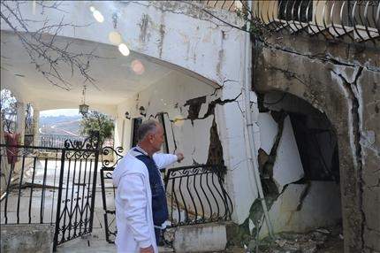 انهيارات «الأوتوستراد العربي» تصل إلى البيوت في جديتا 