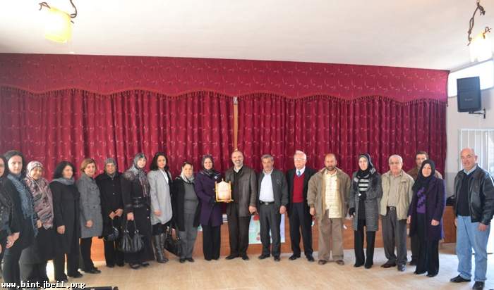 جولة لبلدية بنت جبيل على مدارس المدينة بمناسبة عيد المعلم