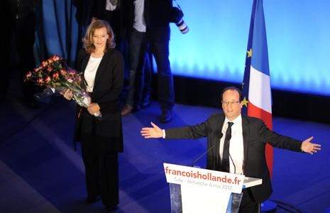 انتخابات الرئاسة الفرنسية: هولاند الى الإليزيه وساركوزي الى المحاكم! 