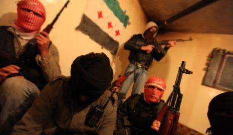 مقاتل ليبي: غادرت أرض المعركة في سوريا بسبب حرق الجثث وبيعها 