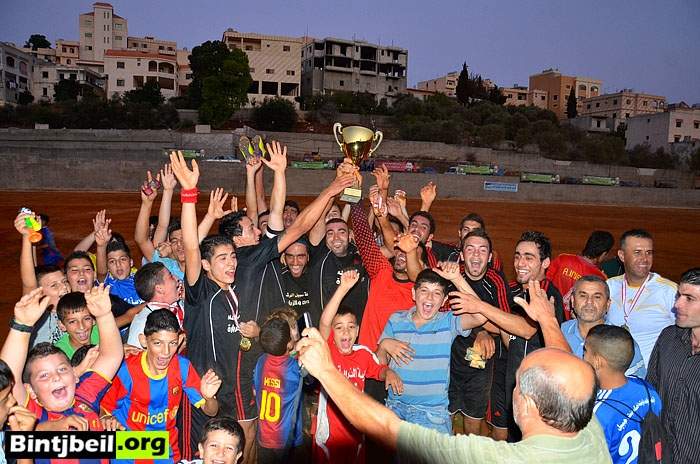 منتخب بنت جبيل يحرز كأس دورة الامام الصدر في كرة القدم