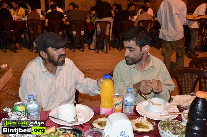 مأدبة افطار رمضانية في الجامع الكبير