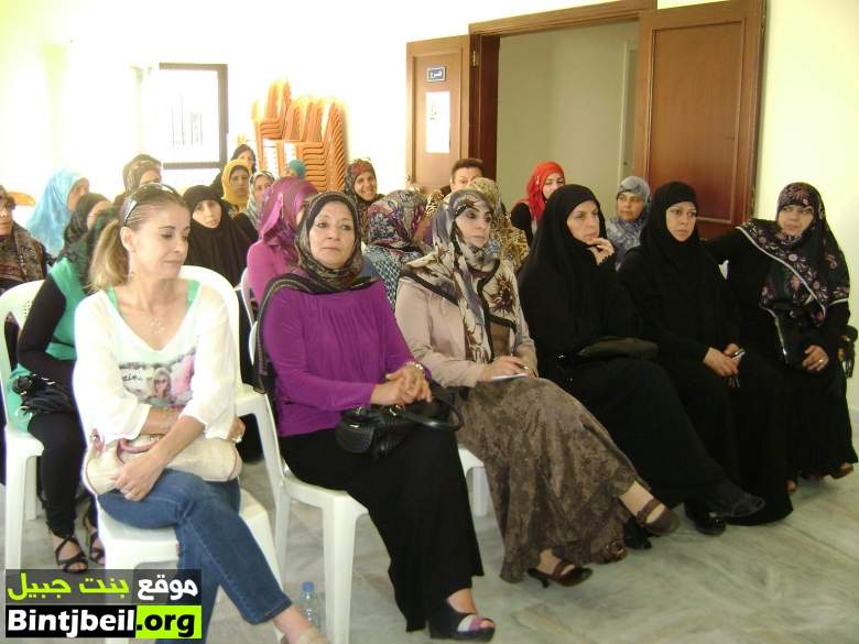 لقاء للفعاليات النسائية في بنت جبيل 