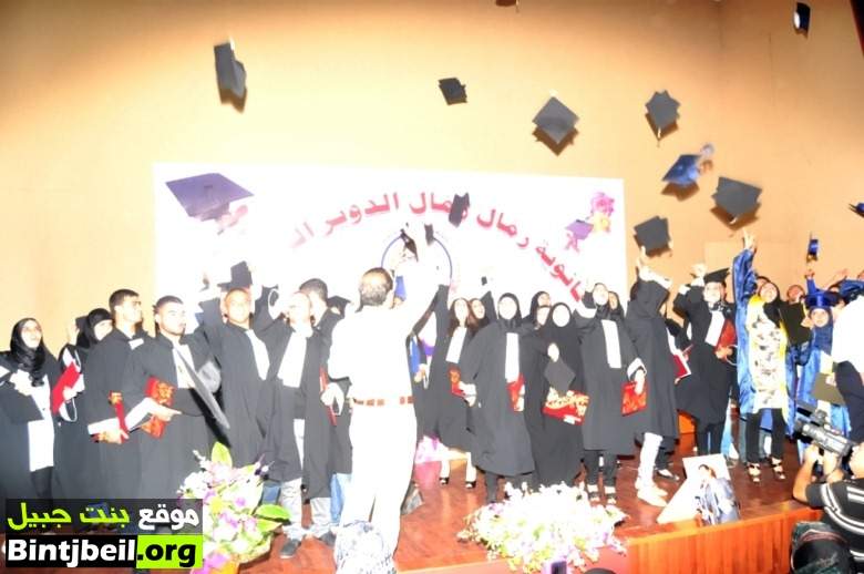 بالصور /  تكريم الطلاب الناجحين في الشهادات الرسمية في الدوير برعاية النائب علي بزي 