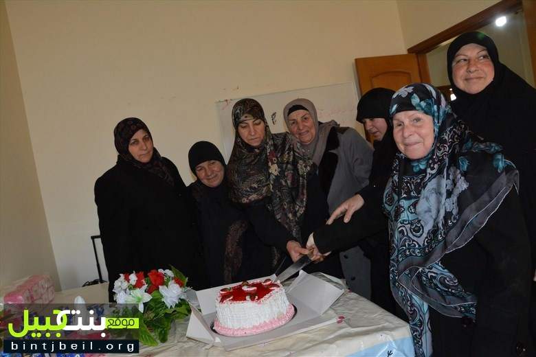 دورة محو أمية للنساء المرحلة الرابعة (طريق المعارف) تقيمها الهيئات النسائية بدعم وتمويل من بلدية بنت جبيل‏