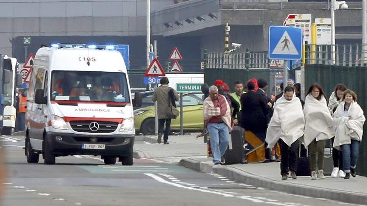 الشرطة البلجيكية تعثر على &quot;كلاشنكوف&quot; بجوار جثة أحد انتحاريي بروكسيل
