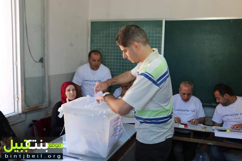 خاص بالصور / اجواء الانتخابات البلدية و الاختيارية في مدينة زغرتا 