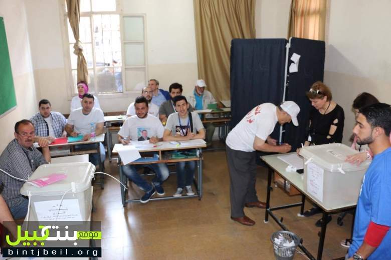 خاص بالصور / هكذا تبدو اجواء الانتخابات البلدية و الاختيارية في طرابلس و احيائها 