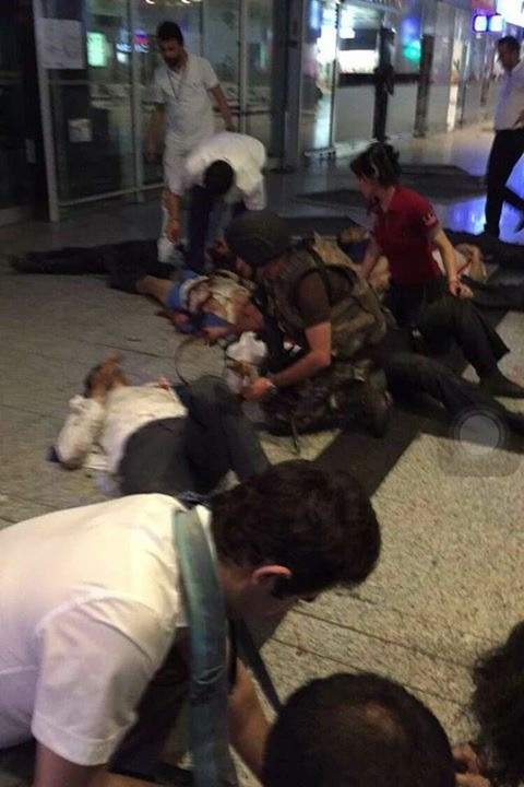  حاكم إسطنبول: 28 قتيلاً بالعملية الانتحارية في مطار أتاتورك
