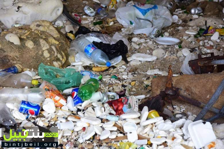 بالفيديو / مشاهد صادمة من جنوب الناقورة.. مجزرة بيئية تفتك بالشاطىء الذي نتغنى به !