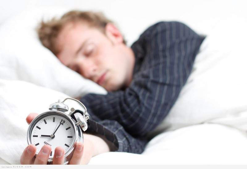 خدعة سحرية تجعلك تنام في دقيقة واحدة فقط