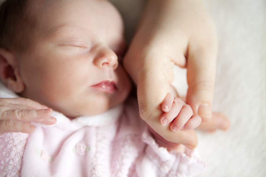 قرار قضائي في إيطاليا يتيح منح الأطفال اسم شهرة الوالدة 