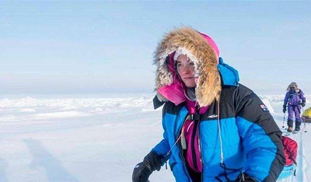 أصغر فتاة تمضي 11 يوما في القطب الشمالي