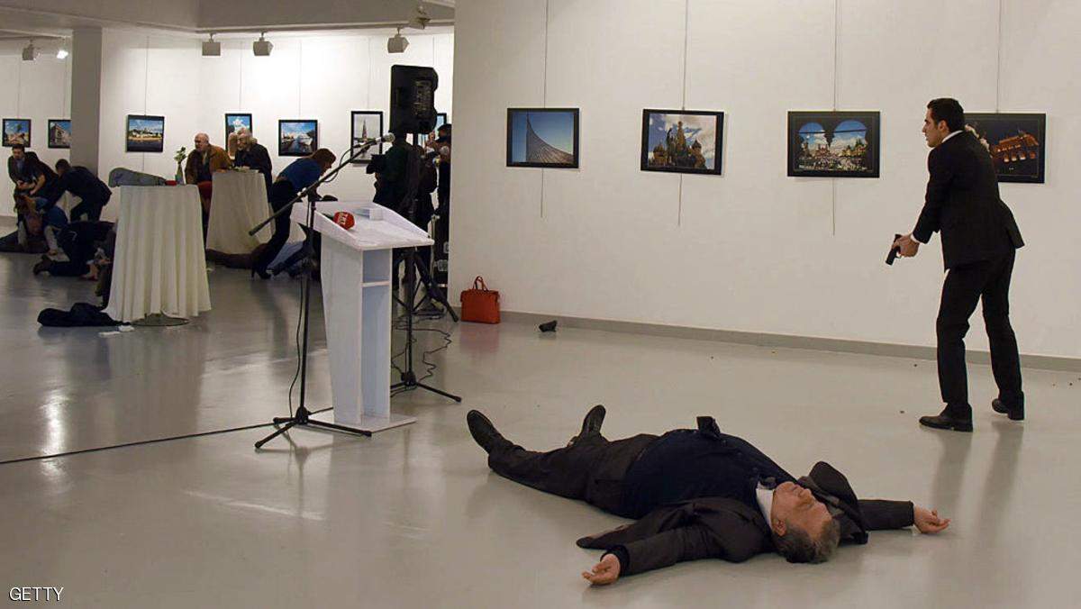 مصور اغتيال السفير الروسي بتركيا يروي &quot;اللحظات الأخيرة&quot;