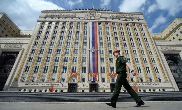 وزير الدفاع الروسي ينفي الأنباء بشأن إنشاء قاعدة عسكرية روسية جديدة في سوريا