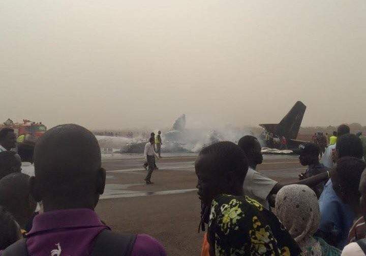 تحطم طائرة تقل 44 شخصا عند هبوطها في مطار واو بجنوب السودان