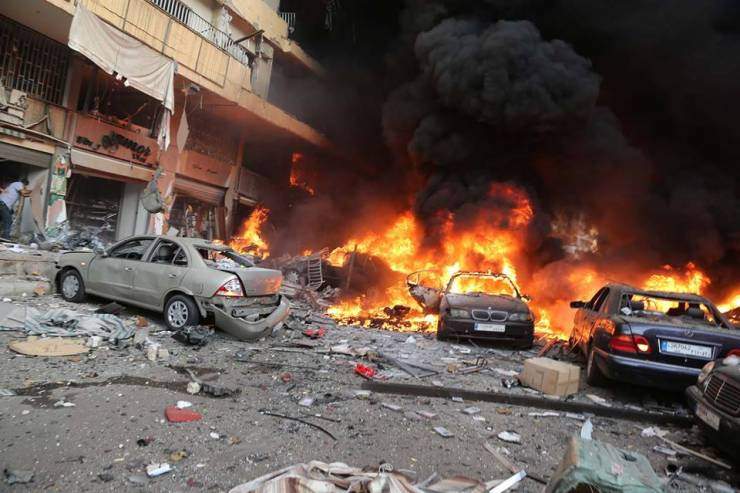 انفجار ضخم بالقرب من حي الكرادة وسط بغداد