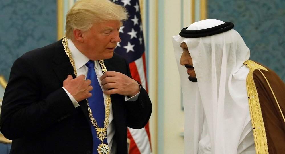 بالفيديو...ترامب يرقص مع الملك سلمان في السعودية