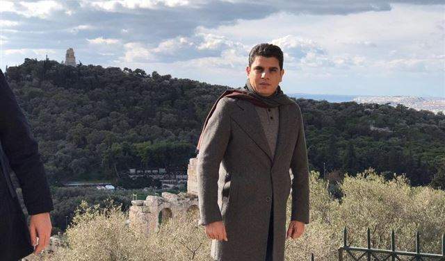 حول قطر.. نصيحة من سالم زهران لسعد الحريري