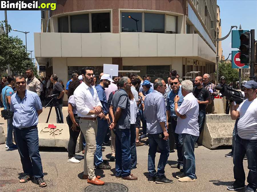 اعتصام في ساحة رياض الصلح  تزامناً مع انعقاد جلسة مجلس النواب