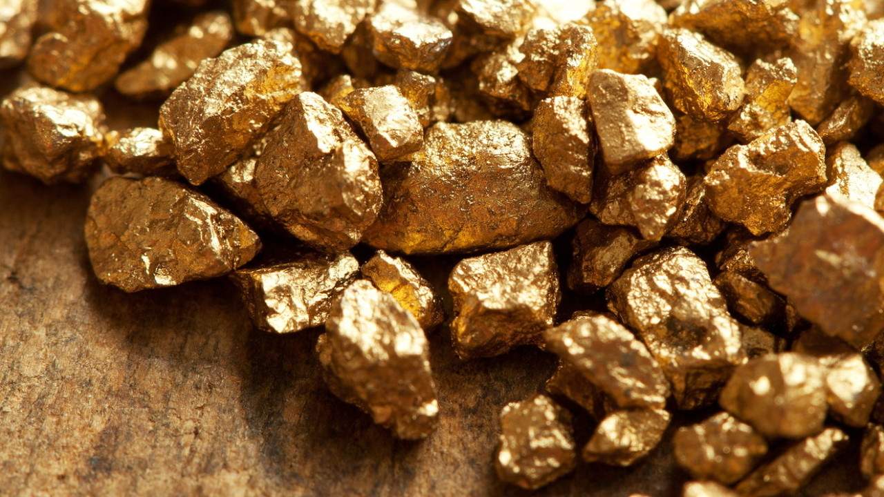 الذهب صوب أكبر خسارة أسبوعية في شهرين