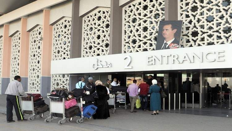 بالفيديو: بسبب &quot;شكوى&quot;.. إعفاء مدير مطار دمشق الدولي من منصبه
