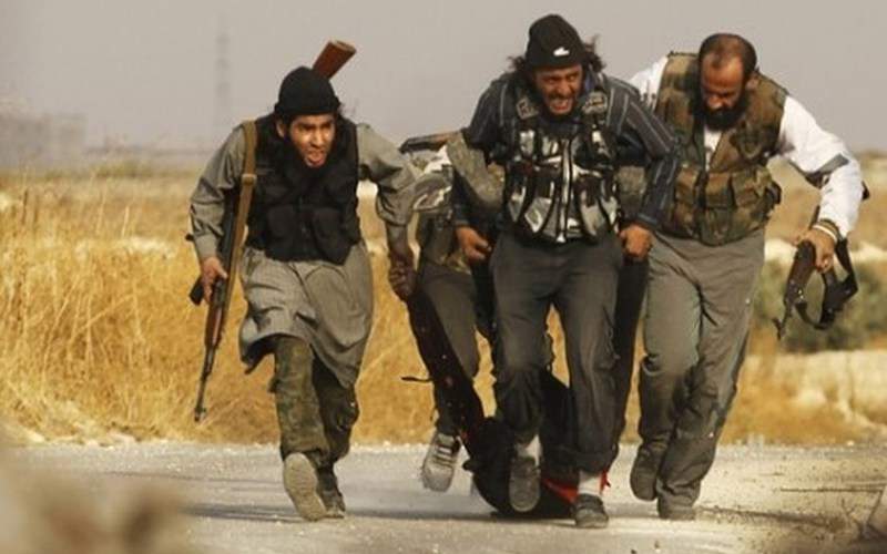 مسلحي داعش يفرون باتجاه الاراضي السورية