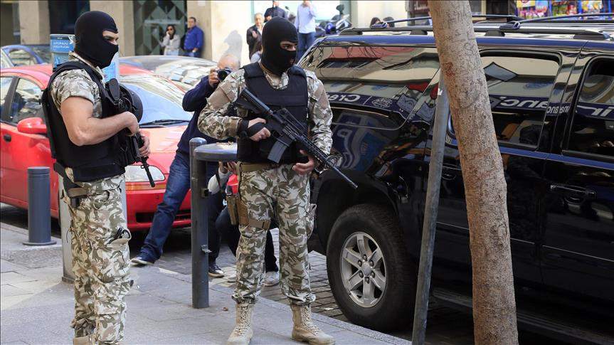 فلسطيني من مجموعة بلال بدر سلم نفسه الى أمن عام صيدا