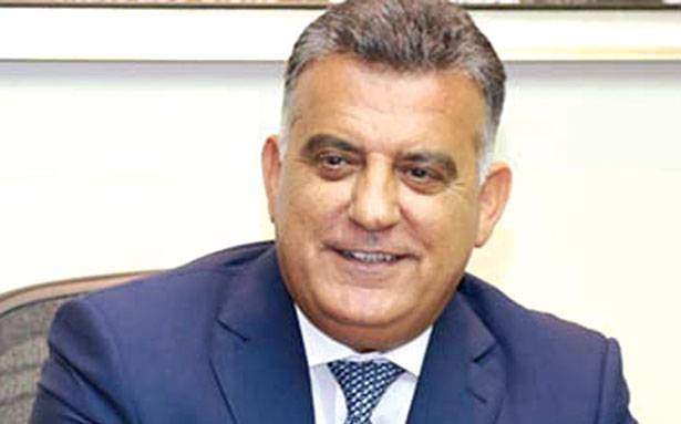 بالفيديو / شاهدوا الاخلاقيات العالية للواء عباس ابراهيم ..... ولماذا اعتذر امام الملأ من هذا المواطن السوري ؟؟