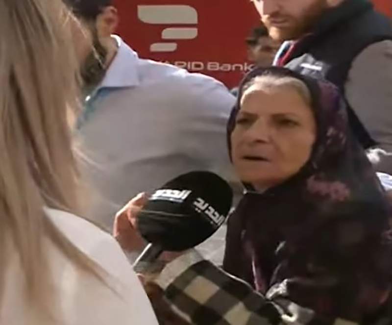 بالفيديو: دخلت بيت الوسط براية حزب الله.. &quot;الحجة مريم&quot;: أحبّ الحريري ايضاً!