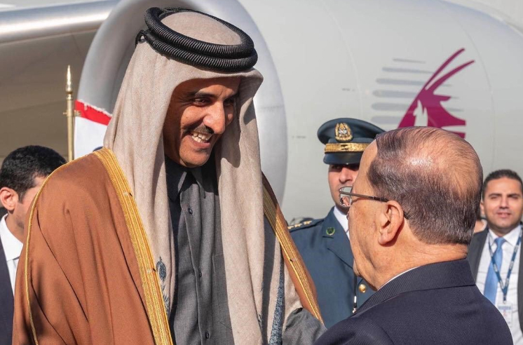 أمير قطر غادر القمّة متوجهاً الى المطار بعد مشاركته في الجلسة الافتتاحية (MTV)
