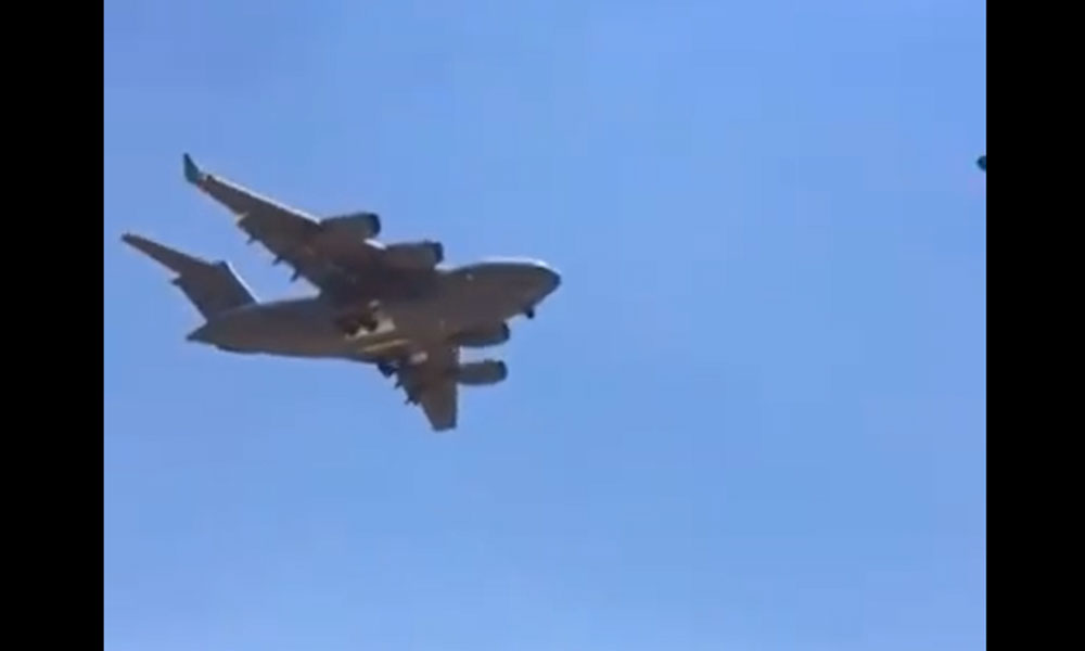 بالفيديو/ بعدما أثارت الطائرة الاميركية أمس البلبلة بين اللبنانيين...تطمينات بأنها ليست المرة الأولى والمسألة روتينية