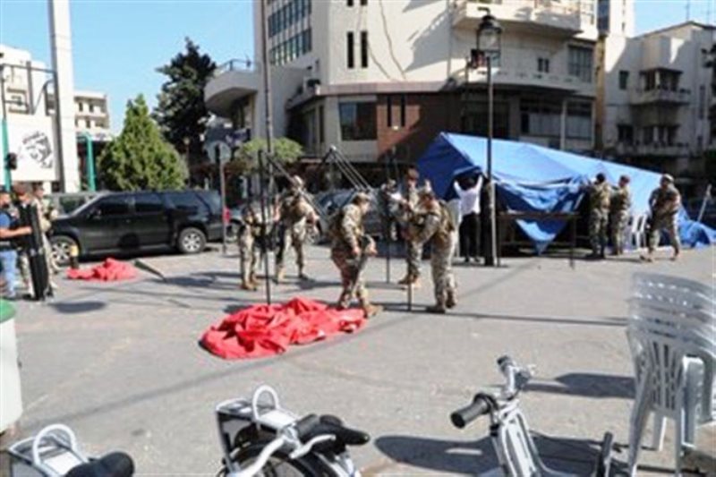 قوة من الأمن العام أزالت الخيم عند دوار ساحة ساسين في الأشرفية وأعادت فتح الطرق أمام المواطنين