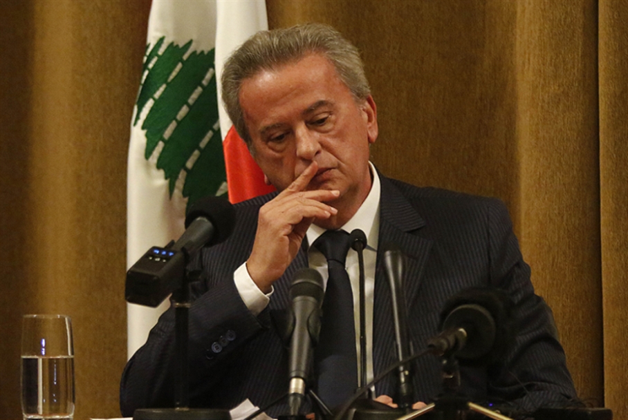 حاكم مصرف لبنان: نعالج الأزمة تدريجياً... و&quot;ما حدا بيعرف&quot; الى أي حد يمكن أن يصل سعر صرف الدولار