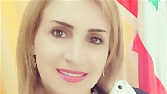 المعلمة علا قنطار لبنانيّة تتفوّق دوليّاً في زمن التعلّم عن بُعد...اثر قبولها لتعليم الفرنسية عبر منصّة دوليّة تسمح لها بالتواصل مع التلاميذ في مختلف دول العالم