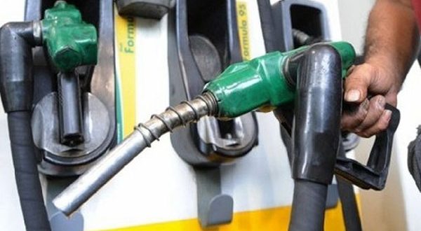 انخفاض سعر صفيحة البنزين 98 أوكتان 200 ليرة والـ95 أوكتان 300 ليرة والديزل 100 ليرة