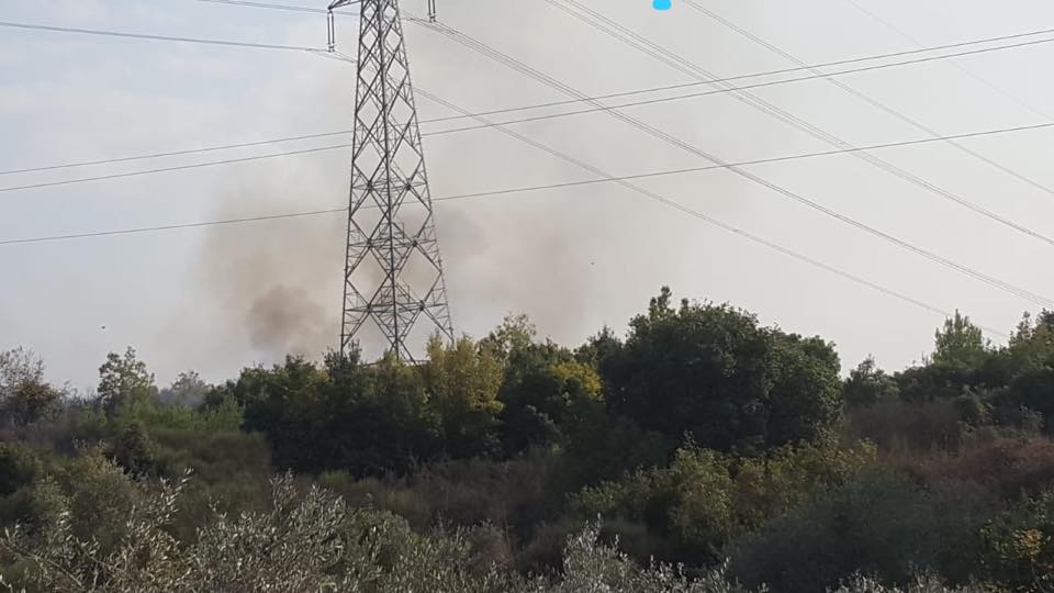 صعوبات يواجهها الدفاع المدني في السيطرة على النيران في أحراج الدبية 